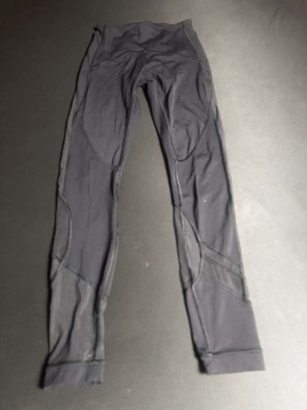 Lululemon Athletica Mesh Leggings Size 6 Black Athletic Pants
